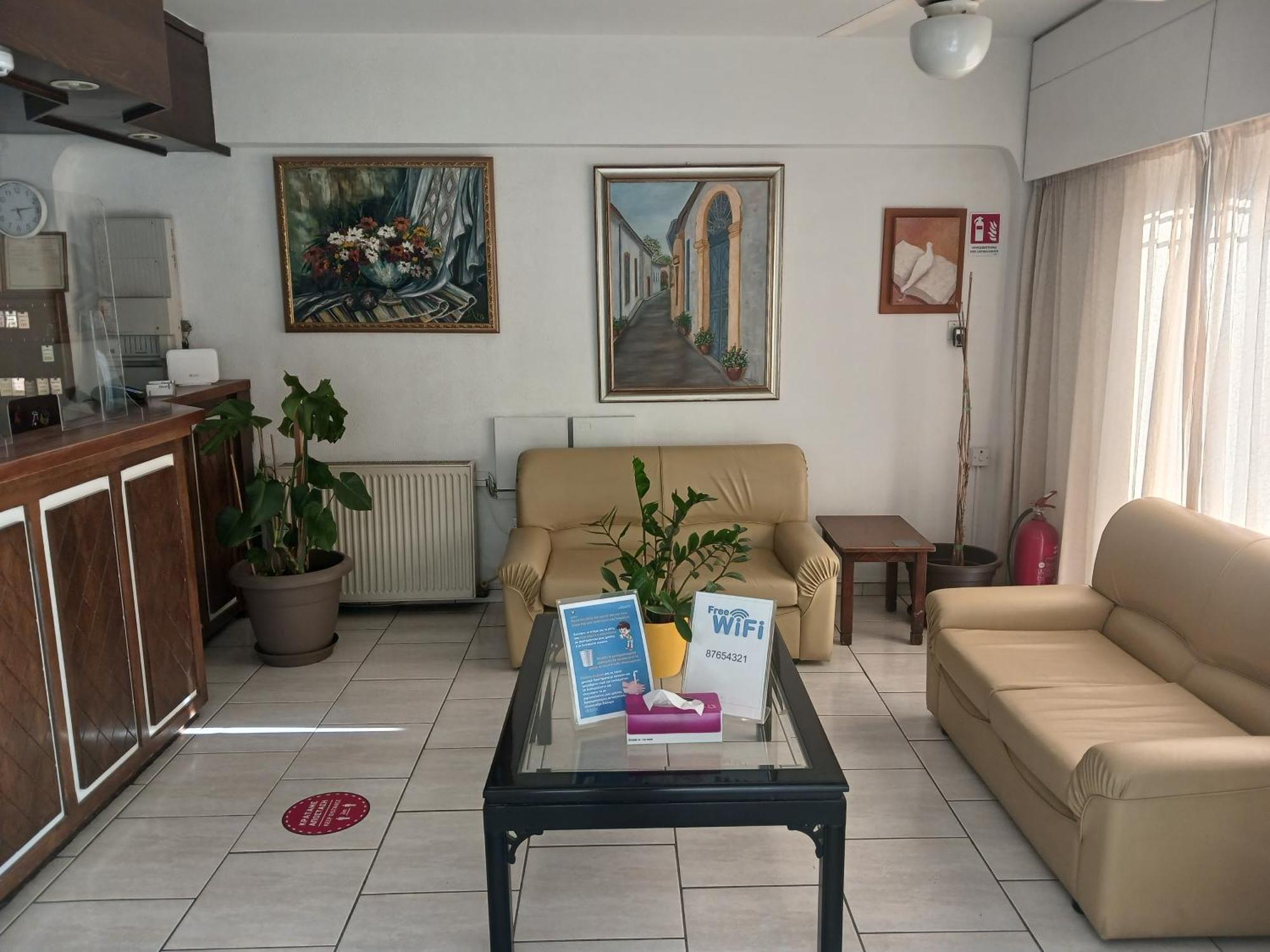 ניקוסיה Denis Hotel מראה חיצוני תמונה